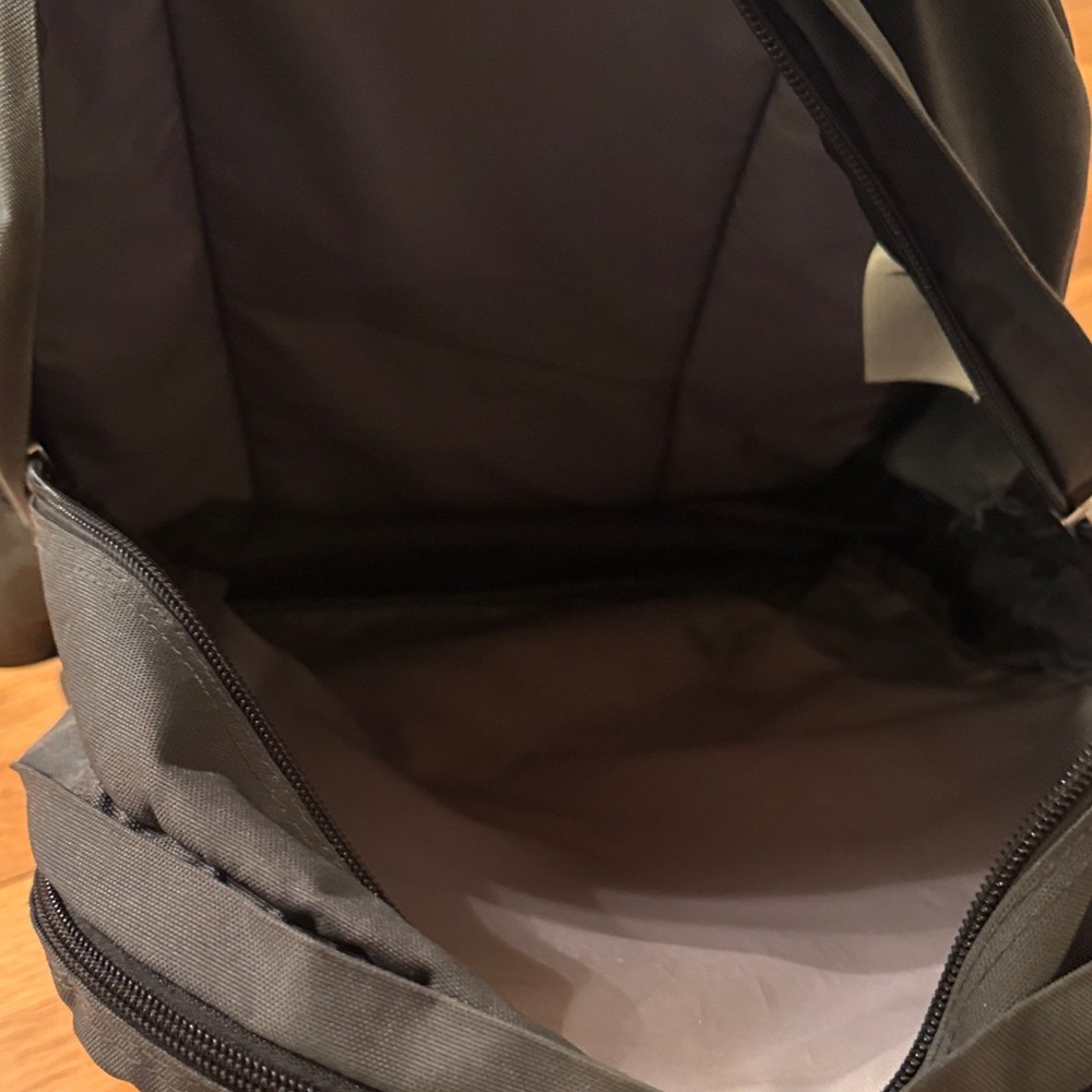 JanSport Classic Gray Backpack - Picture 4 of 4